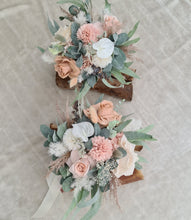 Load image into Gallery viewer, Everlasting flowers bridal &amp; bridesmaids bouquets
