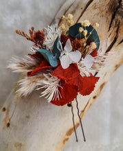 Load image into Gallery viewer, Everlasting flowers bobby pins  - terracotta, green &amp; neutral
