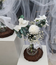 Load image into Gallery viewer, Preserved green eucalyptus and white roses centrepieces
