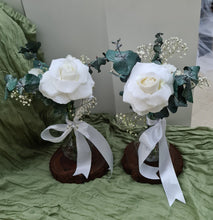 Load image into Gallery viewer, Preserved green eucalyptus and white roses centrepieces
