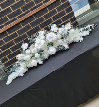 Load image into Gallery viewer, Bride and groom table flowers - green &amp; white
