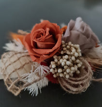 Load image into Gallery viewer, Rusty &amp; natural fully preserved corsages
