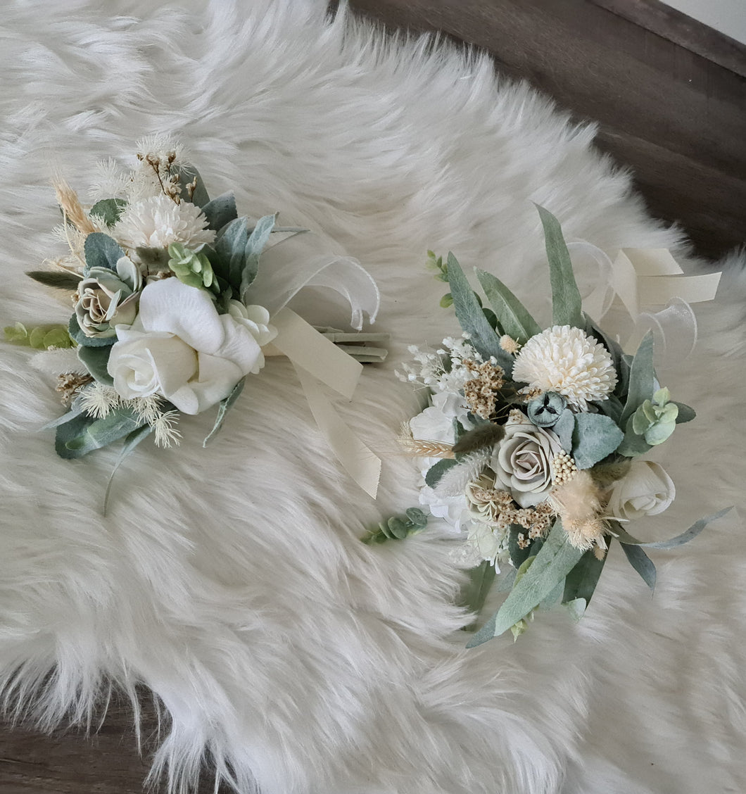 Bridesmaids & flower girl bouquets - Sage green, green & neutral