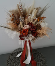 Load image into Gallery viewer, Bridal bouquet in rustic style
