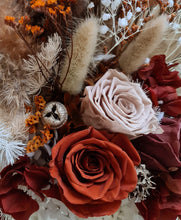 Load image into Gallery viewer, Bridal bouquet in rustic style
