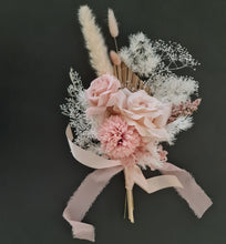 Load image into Gallery viewer, Bridesmaids bouquets blush &amp; neutral&nbsp;
