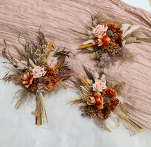 Load image into Gallery viewer, Rustic bouquets - bridal &amp; bridesmaids
