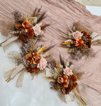 Load image into Gallery viewer, Rustic bouquets - bridal &amp; bridesmaids
