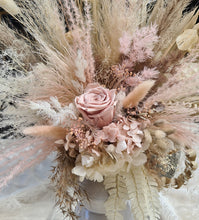 Load image into Gallery viewer, Dusty blush pink &amp; neutral Everlasting beauty
