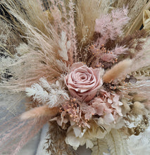 Load image into Gallery viewer, Dusty blush pink &amp; neutral Everlasting beauty
