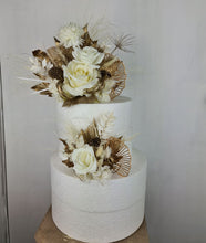 Load image into Gallery viewer, X - Silk &amp; preserved wedding cake topper x 2
