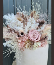 Load image into Gallery viewer, X - Dusty pink preserved flowers cake topper
