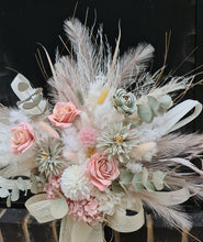 Load image into Gallery viewer, X - Silk &amp; preserved bridal bouquet
