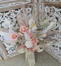 Load image into Gallery viewer, X - Silk &amp; preserved bridal bouquet
