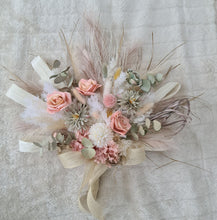 Load image into Gallery viewer, X - Silk &amp; preserved bridal bouquet
