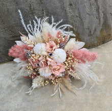 Load image into Gallery viewer, X - Bridal bouquet silk &amp; preserved - blush
