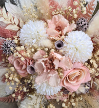 Load image into Gallery viewer, X - Bridal bouquet silk &amp; preserved - blush
