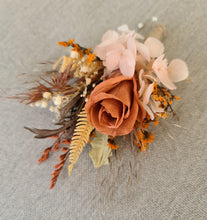 Load image into Gallery viewer, X - Everlasting rustic buttonholes
