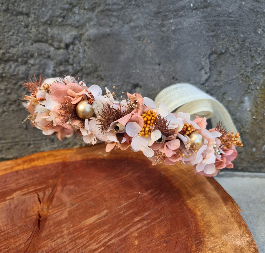 X - Everlasting preserved rustic crown for flower girls