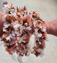 Load image into Gallery viewer, X - Everlasting preserved rustic crown for flower girls
