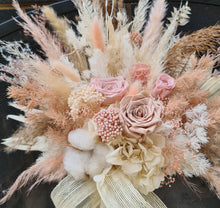 Load image into Gallery viewer, X - Everlasting preserved bridal bouquet - blush
