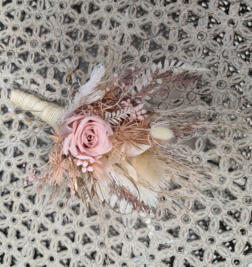 X - Everlasting buttonholes - blush