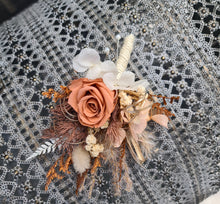 Load image into Gallery viewer, X - Rustic everlasting flowers buttonholes
