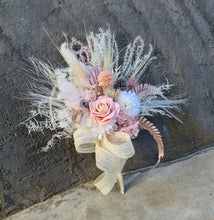 Load image into Gallery viewer, X - Bridesmaids bouquets silk &amp; preserved flowers
