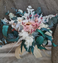 Load image into Gallery viewer, X - Bridal bouquet preserved flowers
