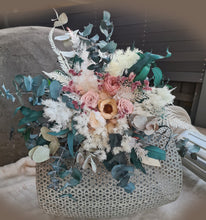 Load image into Gallery viewer, X - Bridal bouquet preserved flowers
