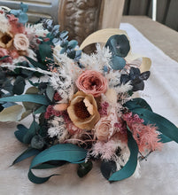 Load image into Gallery viewer, X - Preserved bridesmaids bouquets
