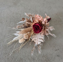 Load image into Gallery viewer, X - Everlasting mini rose groom&#39;s buttonhole
